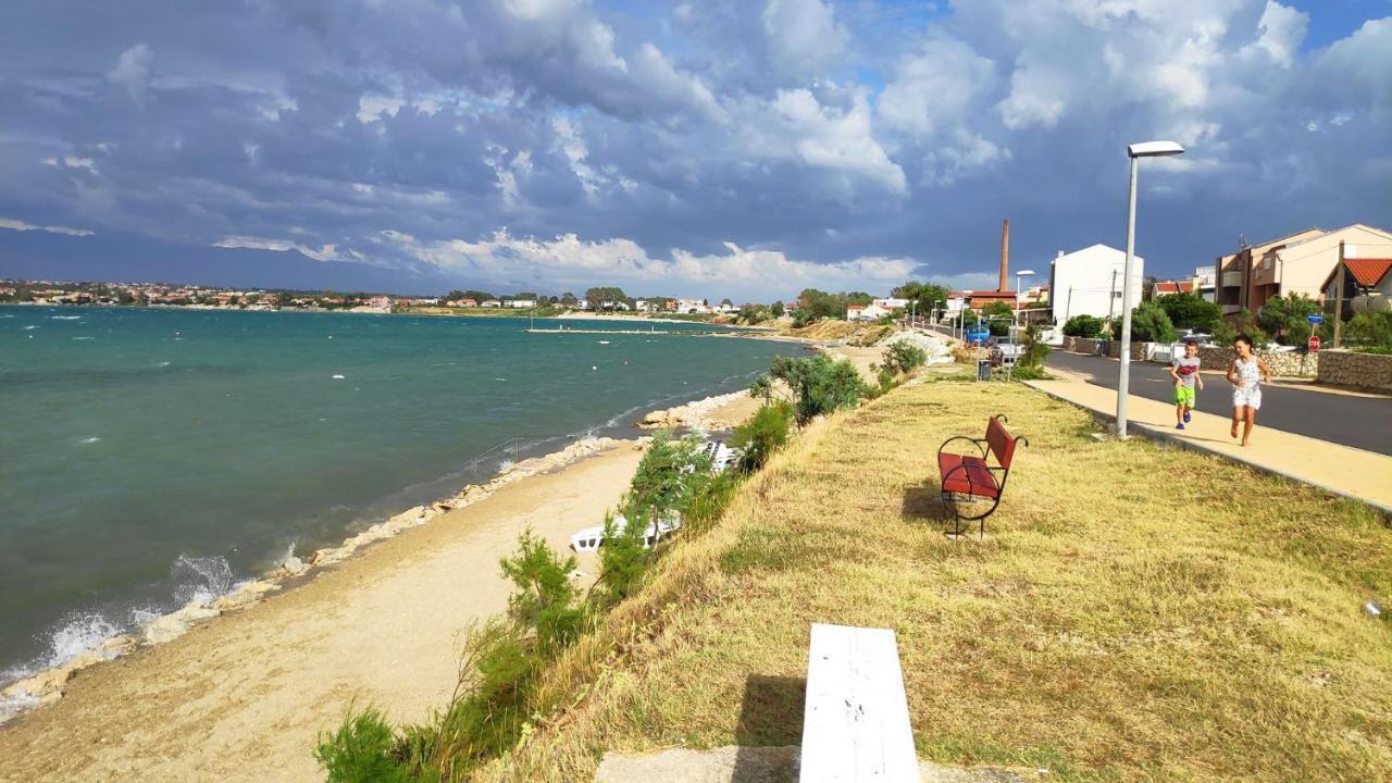 Apartment Selman Nin Buitenkant foto