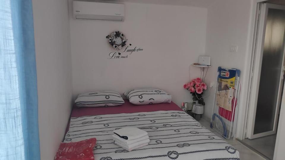 Apartment Selman Nin Buitenkant foto