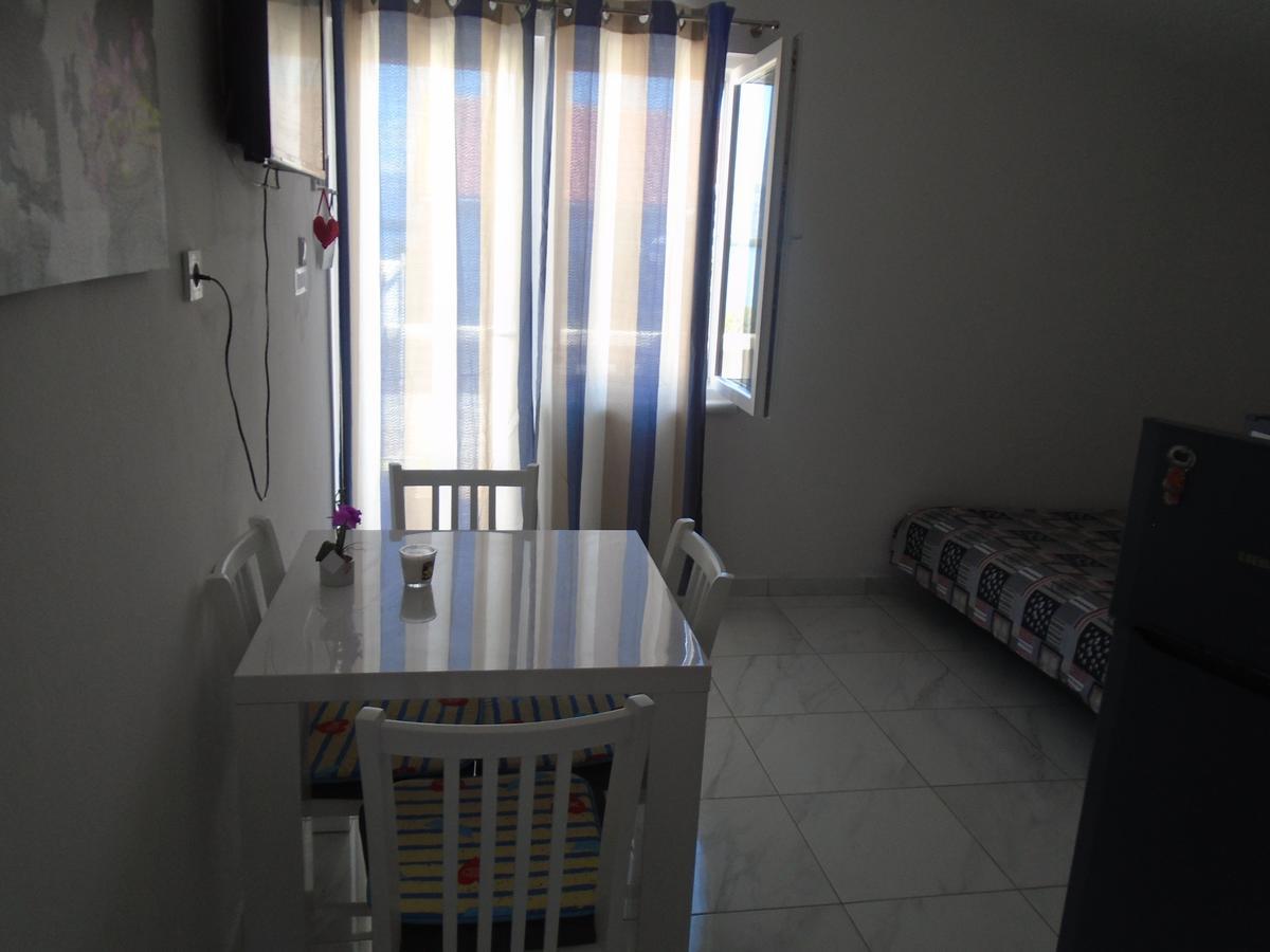 Apartment Selman Nin Buitenkant foto